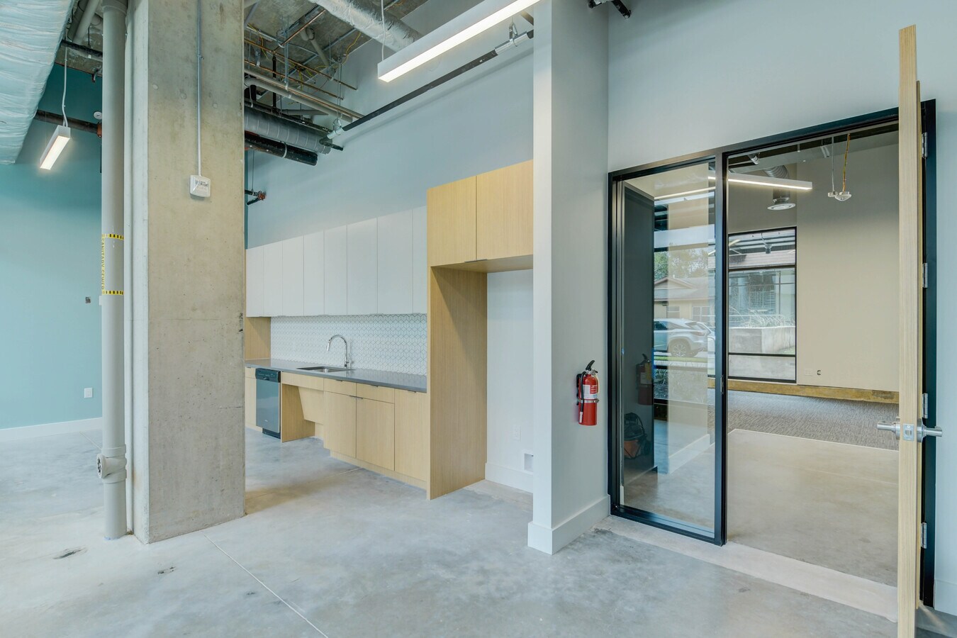 1800 E 4th St, Austin, TX 78702 - Lot 104 - - Photo intérieure - Image 2 of 13