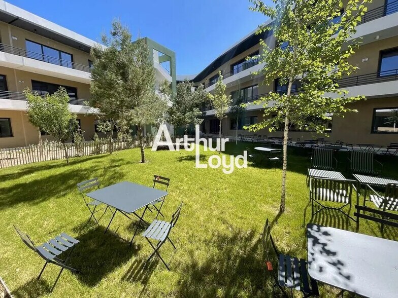 Bureau dans SOPHIA ANTIPOLIS à louer - Photo de l’immeuble – Image 3 sur 5