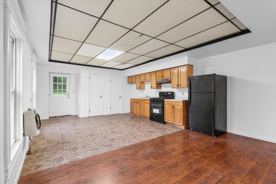 914 Madison Ave, Scranton, PA à vendre - Photo de l’immeuble – Image 2 sur 40