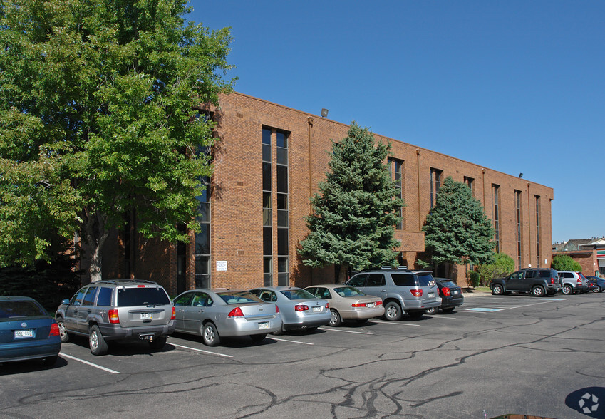 6535 S Dayton St, Greenwood Village, CO à louer - Photo de l’immeuble – Image 1 sur 8