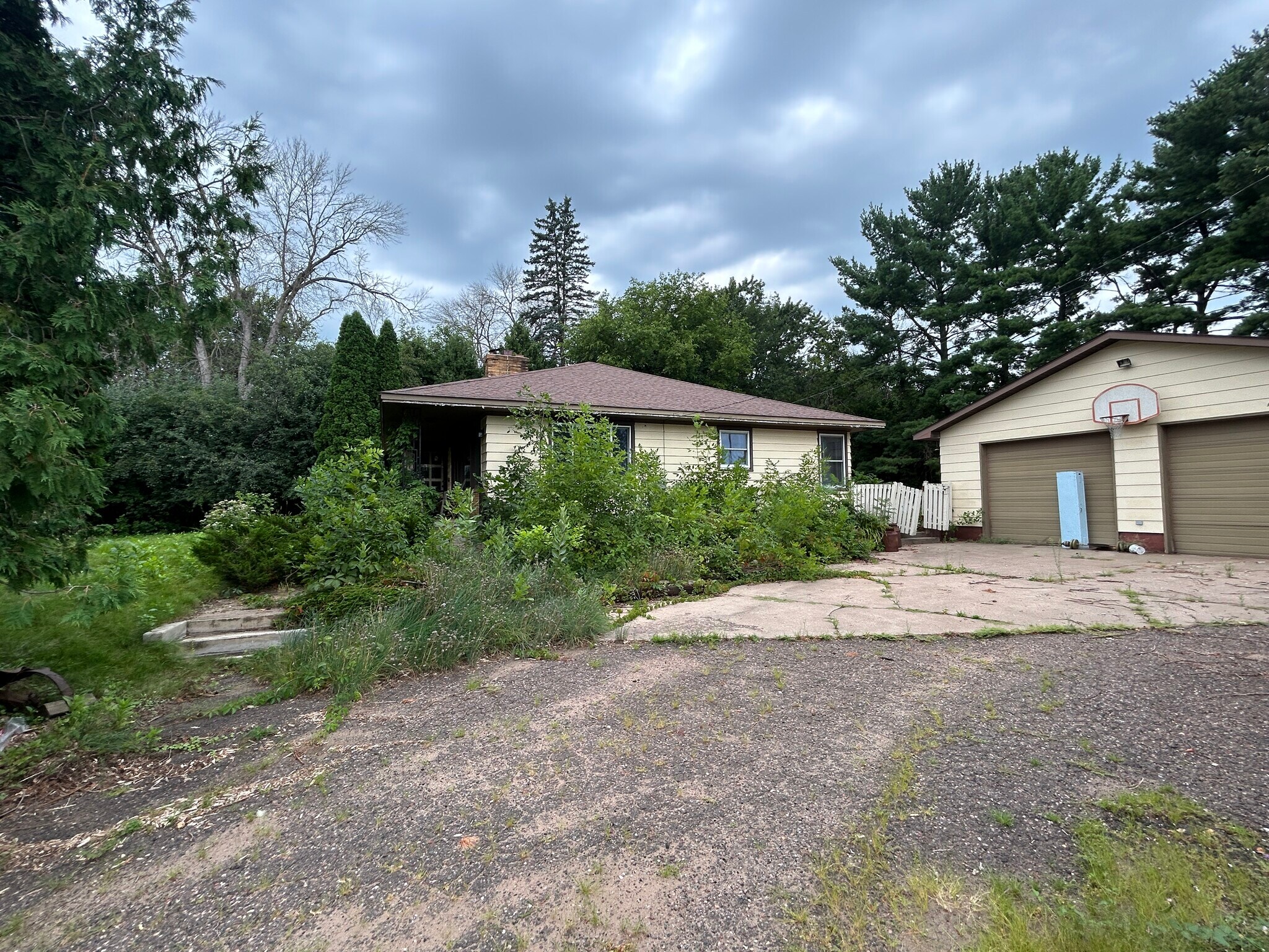 610 Randall St, Eau Claire, WI à vendre Photo principale– Image 1 sur 2