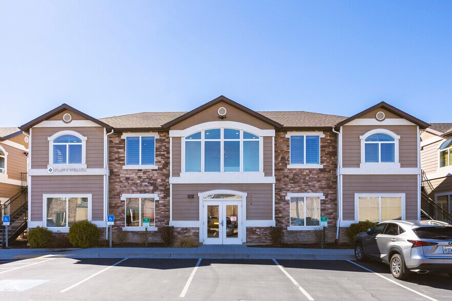 122 W Winchester St, Murray, UT à vendre - Photo principale – Image 1 sur 47