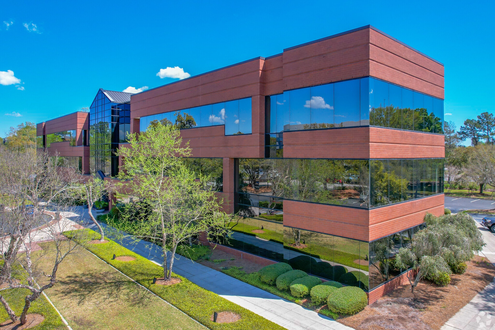 4055 Faber Place Dr, North Charleston, SC à louer Photo principale– Image 1 sur 30