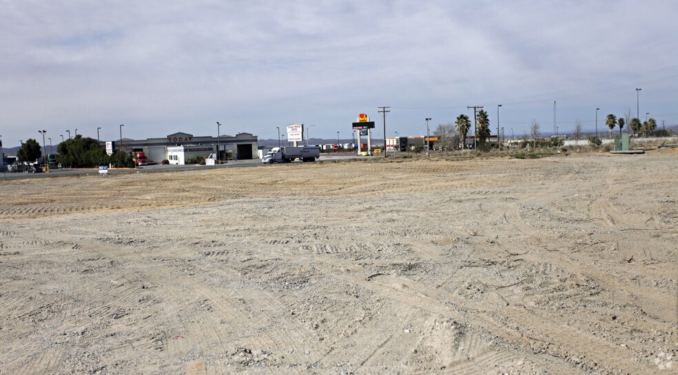 Lenwood Rd @ Commerce Pkwy West Of I-15, Barstow, CA à vendre - Photo de l’immeuble – Image 1 sur 2