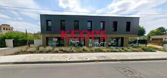 Plus de détails pour Local commercial à louer