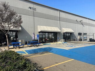 Plus de détails pour 1565 N MacArthur Dr, Tracy, CA - Industriel/Logistique à louer