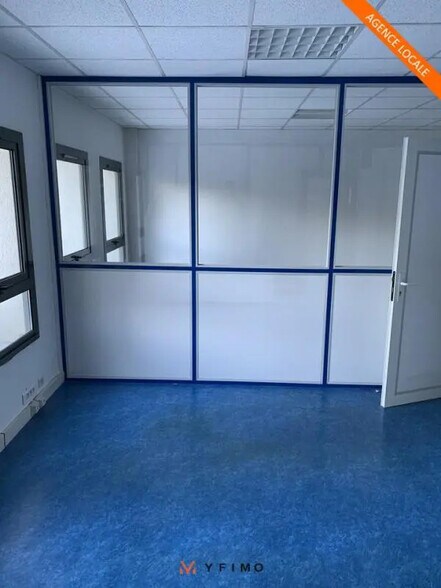Bureau dans Villennes-sur-Seine à louer - Photo de l’immeuble – Image 3 sur 7