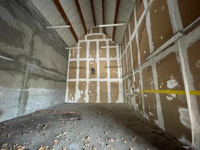 Local commercial dans Montceau-les-Mines à vendre - Photo de l’immeuble – Image 3 sur 9