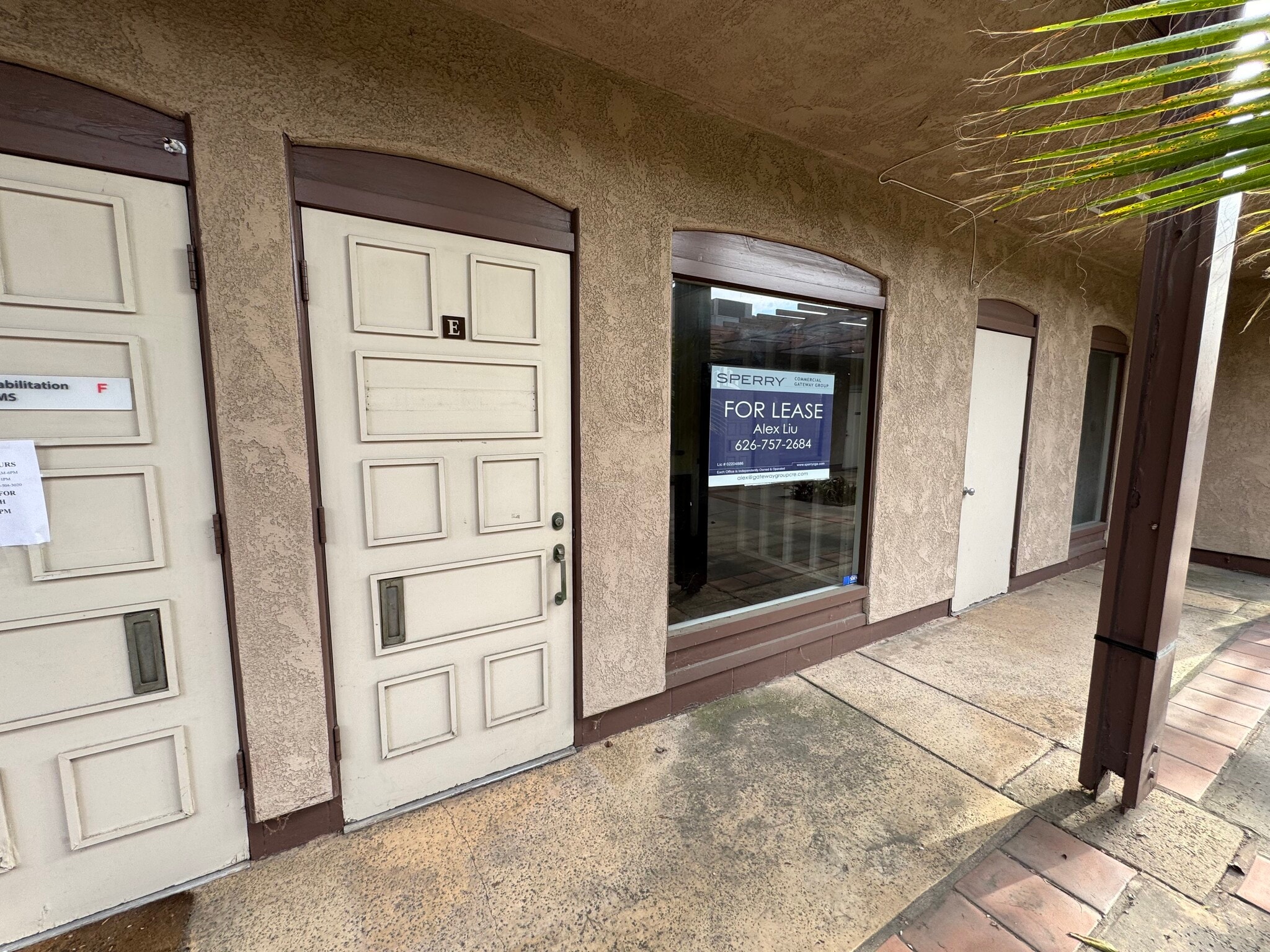 1799 N Waterman Ave, San Bernardino, CA à louer Photo de l’immeuble– Image 1 sur 9