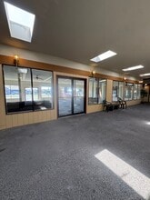 698 Ocean Shores Blvd NW, Ocean Shores, WA à louer Photo intérieure– Image 1 sur 4