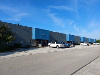 Plus de détails pour 8366-8438 Brookville Rd, Indianapolis, IN - Local d'activités à louer