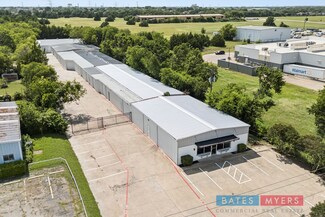 Plus de détails pour 1101 S Hampton Rd, DeSoto, TX - Local d’activités à vendre
