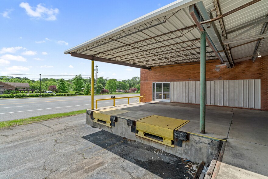 4000 Memorial Blvd, Springfield, TN à vendre - Photo de l’immeuble – Image 3 sur 39