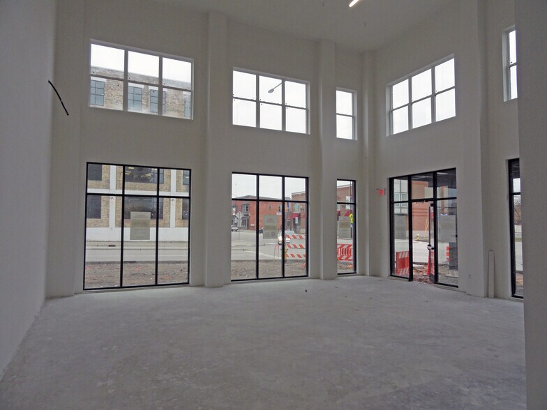 419 Donald Driver Way, Green Bay, WI à louer - Photo intérieure – Image 2 sur 9