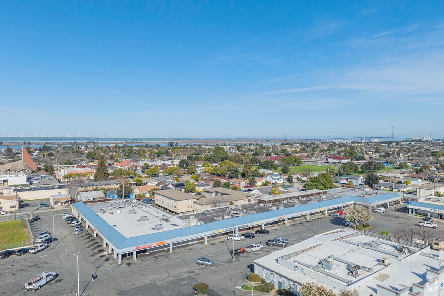 1611-1663 A St, Antioch, CA à vendre - Photo principale – Image 2 sur 6
