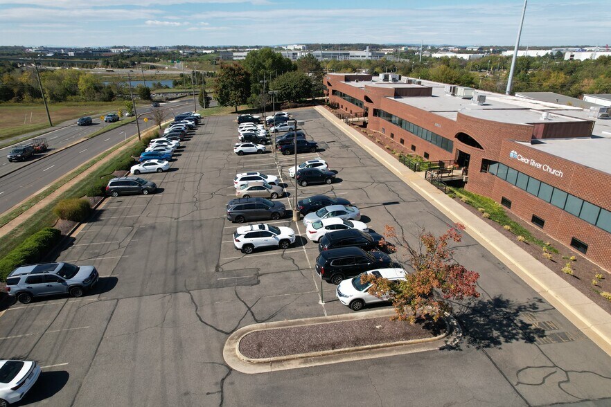 9813-9817 Godwin Dr, Manassas, VA à vendre - Photo de l’immeuble – Image 2 sur 5