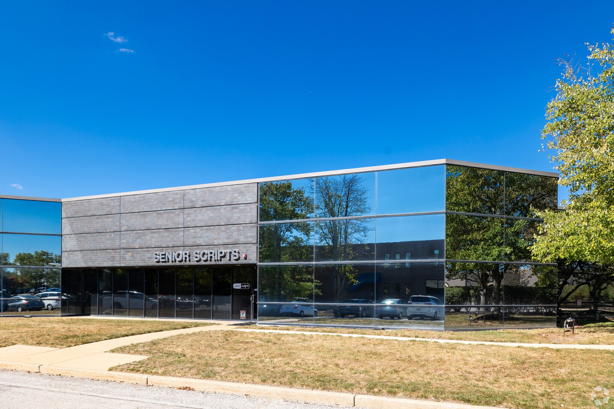735-753 Goddard Ave, Chesterfield, MO à louer Photo principale– Image 1 sur 5
