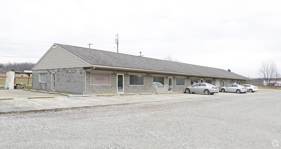 104 Carmichaels Plz, Carmichaels, PA à vendre - Photo principale – Image 1 sur 2