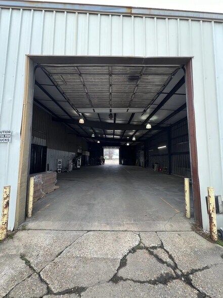 410 Hamilton Rd, Bossier City, LA à louer - Photo de l’immeuble – Image 3 sur 6