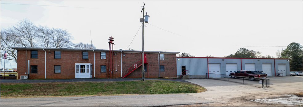 2997 Wilkesboro Hwy, Statesville, NC à vendre - Photo de l’immeuble – Image 3 sur 18