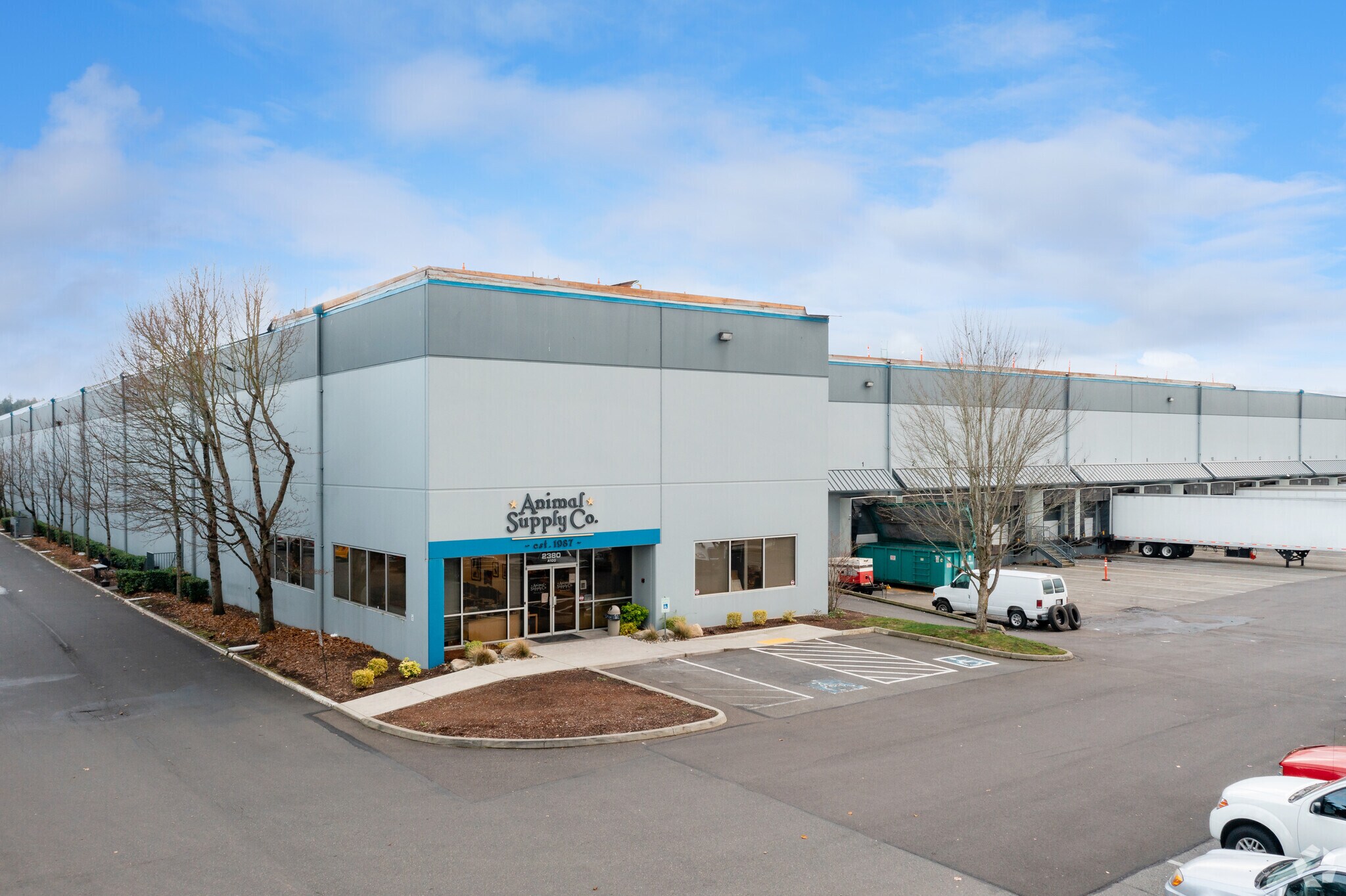 2380 70th Ave E, Fife, WA à louer Photo principale– Image 1 sur 10