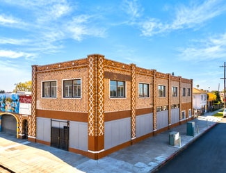 Plus de détails pour 8801 International Blvd, Oakland, CA - Local commercial à vendre