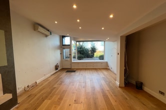 5 Rocks Ln, Londres à louer Photo intérieure– Image 2 sur 4