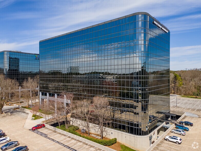 2800 Century Pky NE, Atlanta, GA à louer - Photo principale – Image 1 sur 17