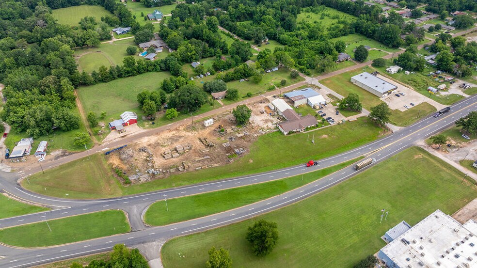 189 N 1st St, Timpson, TX à vendre - Photo de l’immeuble – Image 2 sur 18