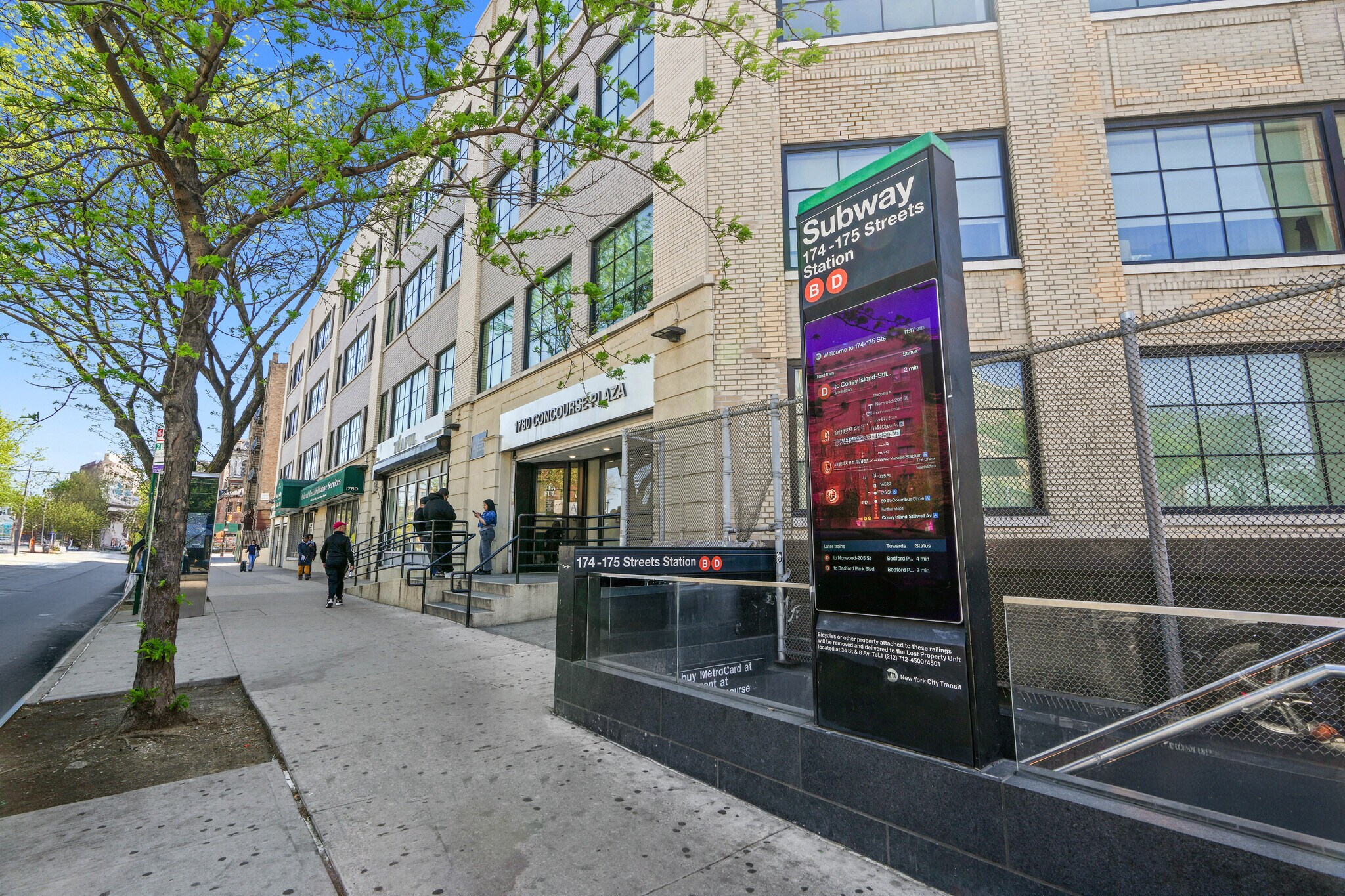 1780-1790 Grand Concourse, Bronx, NY à louer Photo de l’immeuble– Image 1 sur 7