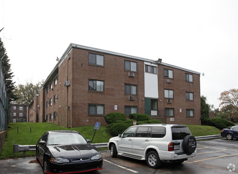5115 Wissahickon Ave, Philadelphia, PA à vendre - Photo de l’immeuble – Image 3 sur 17