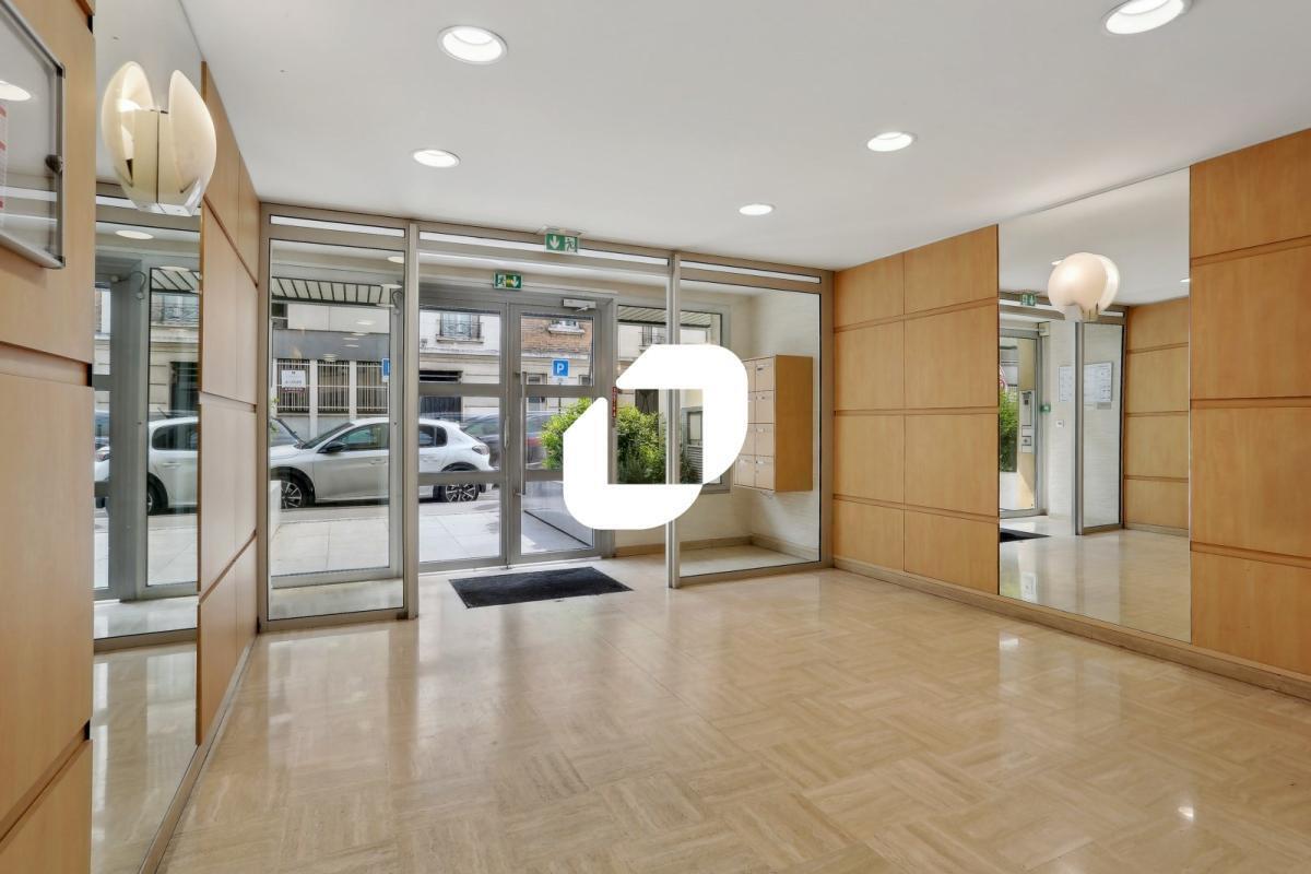 Bureau dans Boulogne-Billancourt à louer Hall d’entrée– Image 1 sur 9
