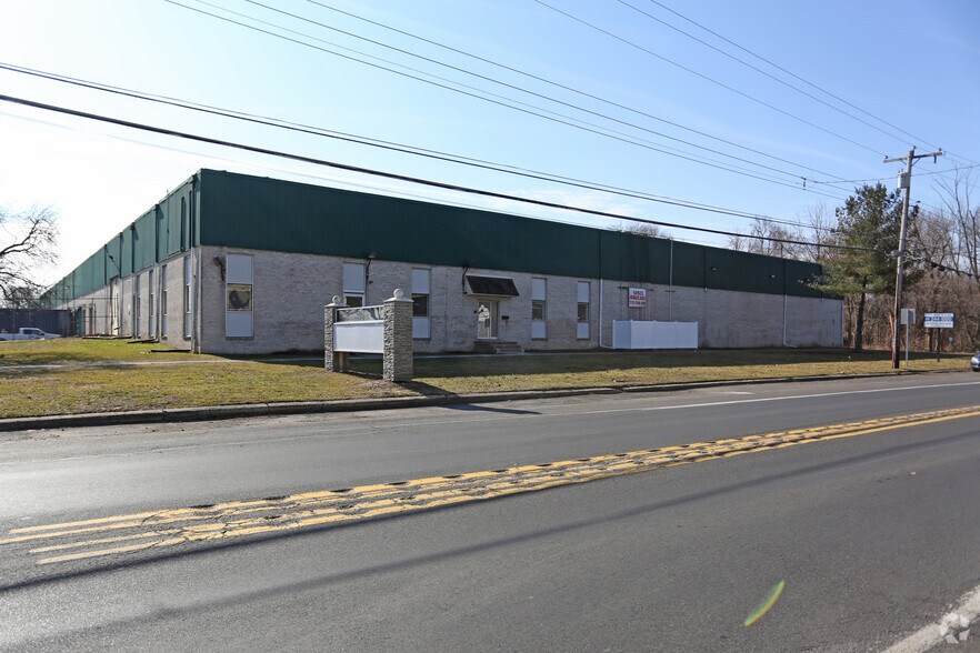 3161 State Rd, Bensalem, PA à louer - Photo de l’immeuble – Image 1 sur 6
