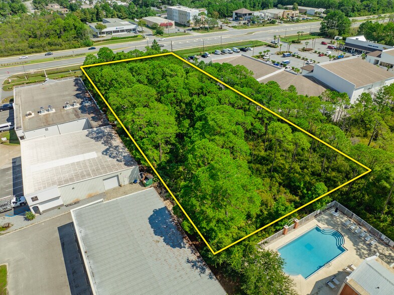 1.3 Acres Emerald Coast Pkwy, Miramar Beach, FL à vendre - Photo principale – Image 2 sur 4