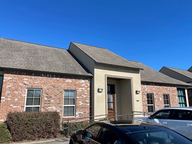 4021 W. E. Heck Ct., Baton Rouge, LA à louer - Photo de l’immeuble – Image 1 sur 23