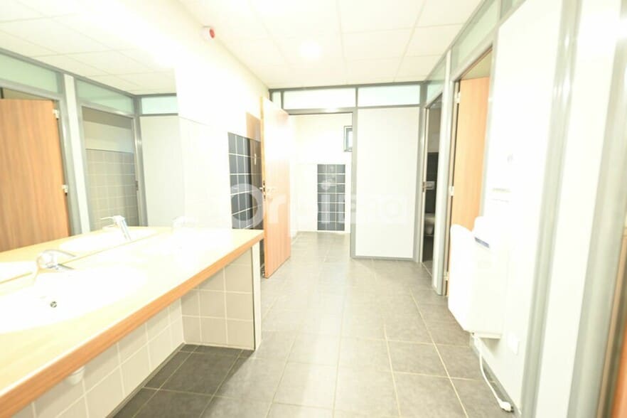 2 Rue De L'Embarcadere, Montceau-les-Mines à louer - Photo intérieure – Image 3 sur 12