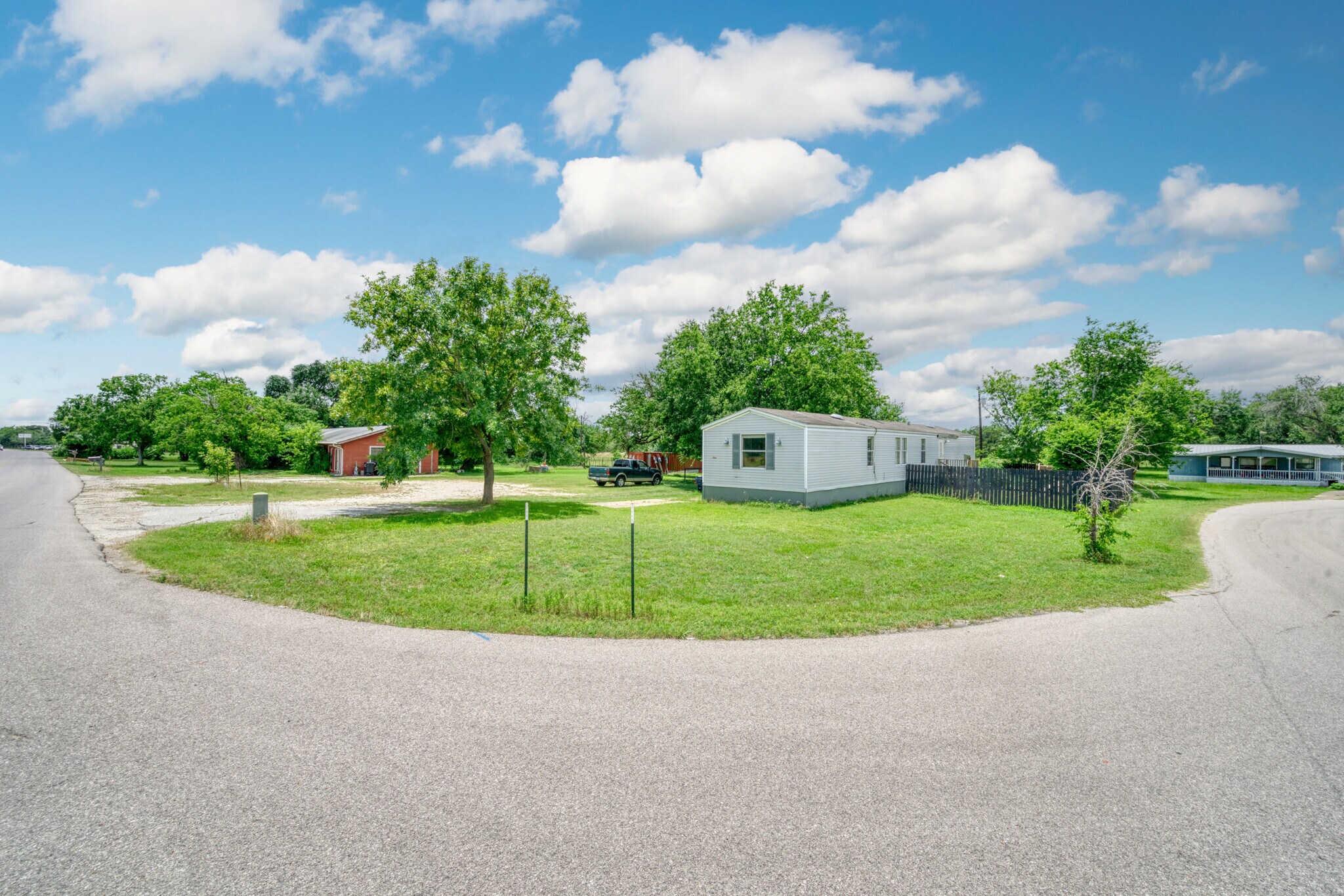 4180 Koppe Bridge Rd, College Station, TX à vendre Photo principale– Image 1 sur 17