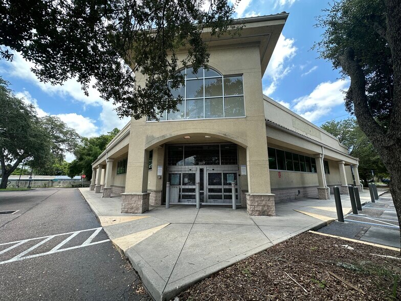 3917 N Nebraska Ave, Tampa, FL à vendre - Photo de l’immeuble – Image 3 sur 15