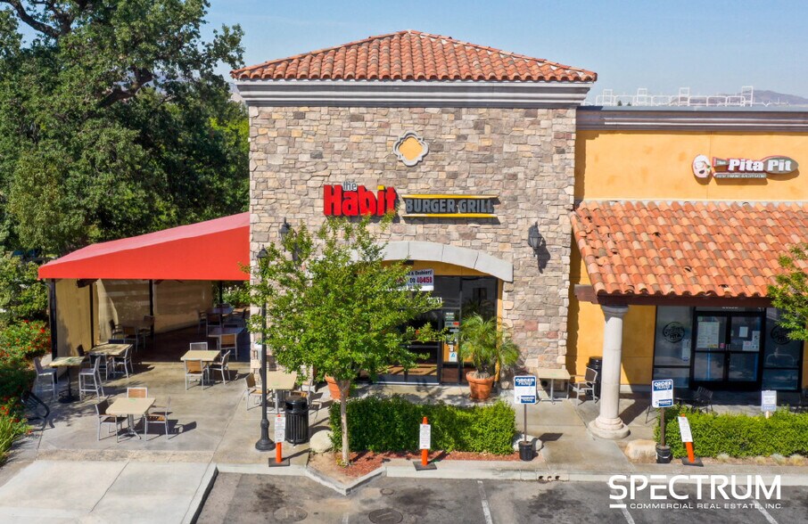 28207-28313 Newhall Ranch Rd, Valencia, CA à louer - Photo de l’immeuble – Image 3 sur 14