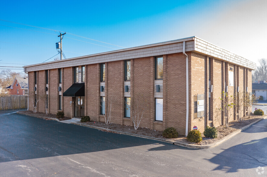 2040 Regency Rd, Lexington, KY à louer - Photo de l’immeuble – Image 2 sur 4