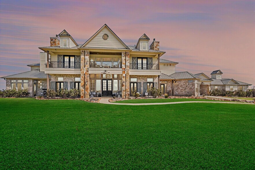460 Bishop Rd, Huntsville, TX à vendre - Photo de l’immeuble – Image 2 sur 22