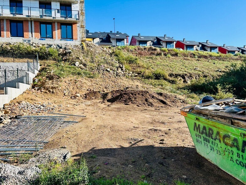 Rúa Victoria Kent, 8, Culleredo, La Coruna à vendre - Photo principale – Image 2 sur 13