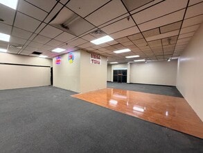 5611 N State Road 7, Fort Lauderdale, FL à louer Photo intérieure– Image 1 sur 13