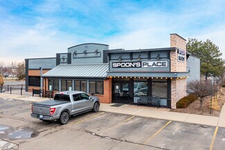 Plus de détails pour 2240 N Canton Center Rd, Canton, MI - Local commercial à louer