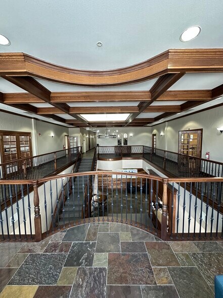 4880 Long Prairie Rd, Flower Mound, TX à louer - Photo de l’immeuble – Image 3 sur 20