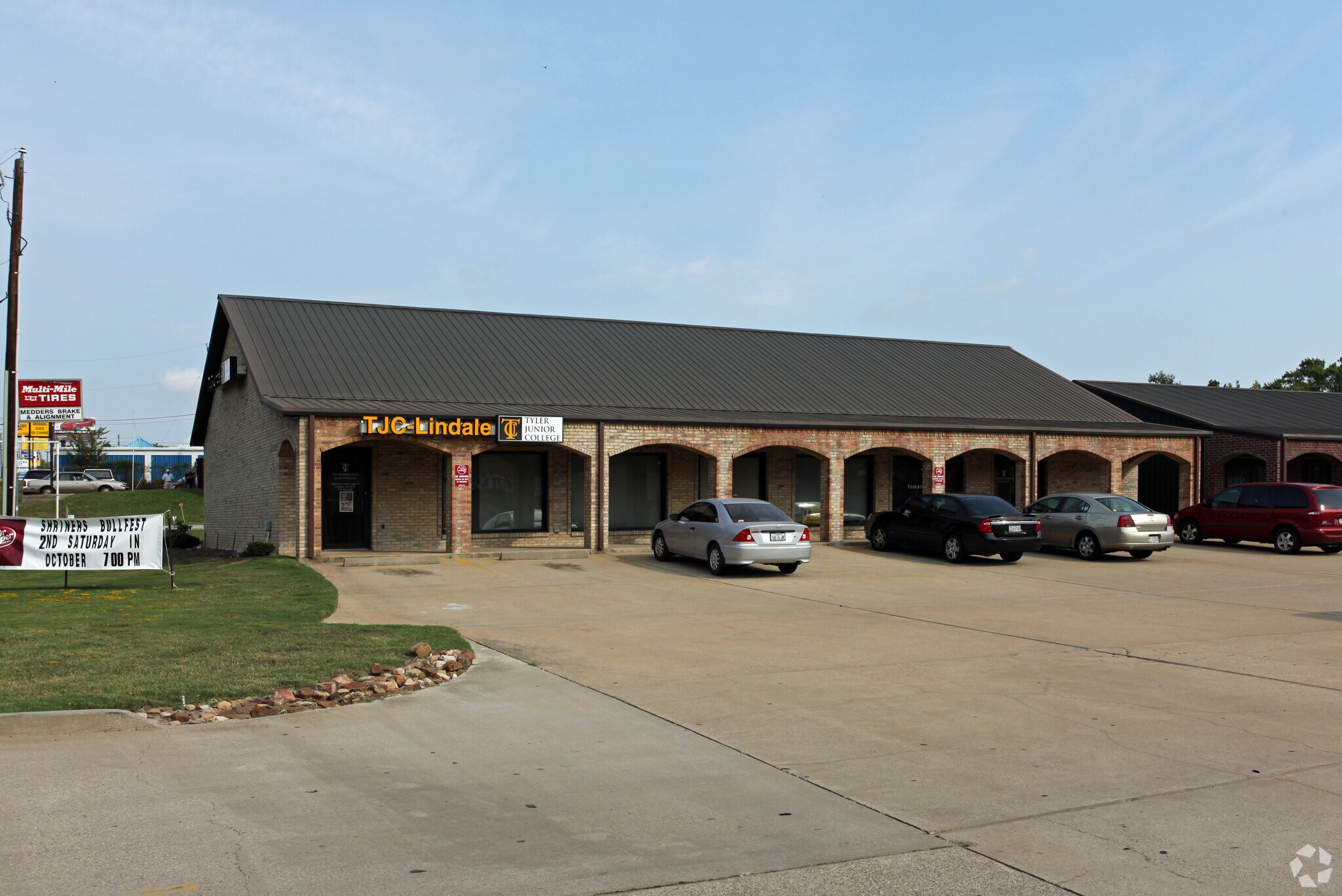 2808 S Main St, Lindale, TX à vendre Photo principale– Image 1 sur 4