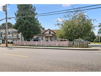 Plus de détails pour 9475 Williams St, Chilliwack, BC - Logement à vendre