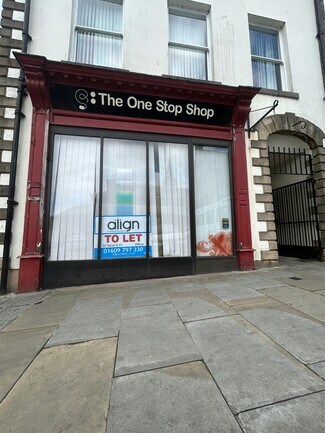 Plus de détails pour 13 Horse Market, Darlington - Local commercial à louer