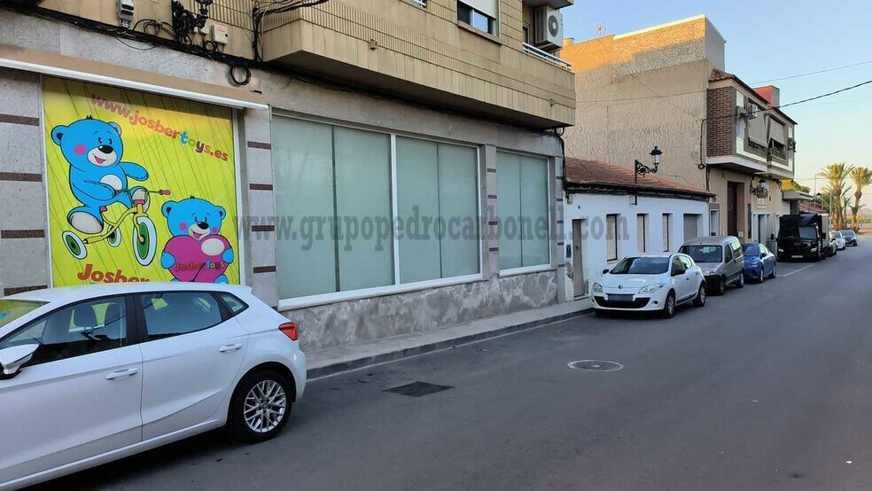Local commercial dans Granja de Rocamora, Alicante à louer - Photo de l’immeuble – Image 1 sur 2