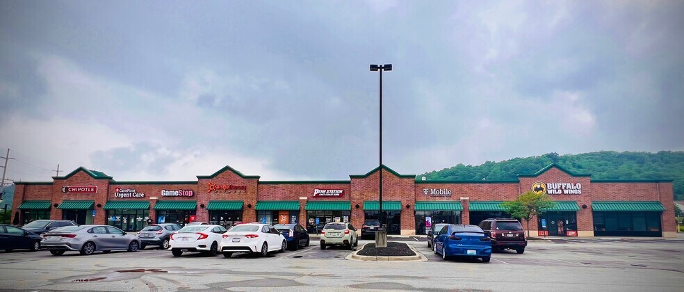 3441-3459 Valley Plaza Pky, Fort Wright, KY à louer - Photo principale – Image 1 sur 1